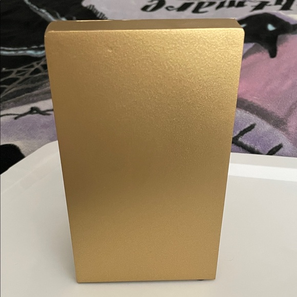 **FINAL PRICE** Gold XO Bookends - Picture 5 of 8